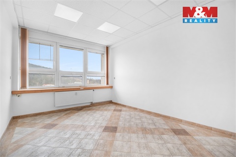 Pronájem kanceláře, 247 m² - 0