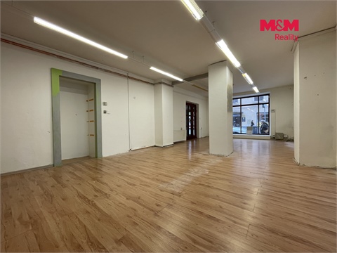 Pronájem obchodních prostor, 70 m² - 0