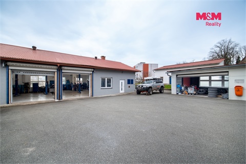 Prodej rodinného domu, 1 152 m² 2