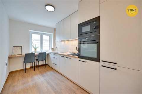 Prodej bytu 2+1, 61 m² - 0