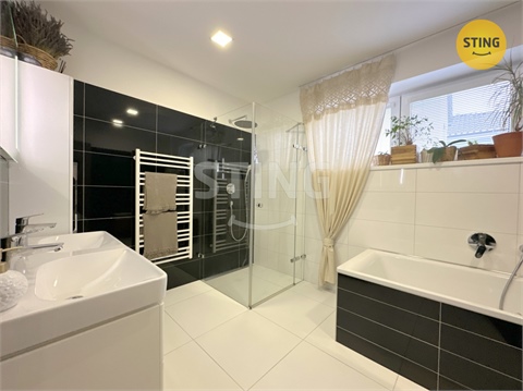 Prodej rodinného domu, 130 m² 14