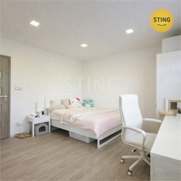 Prodej rodinného domu, 130 m² - 8