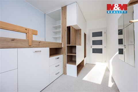 Prodej rodinného domu, 180 m² 12