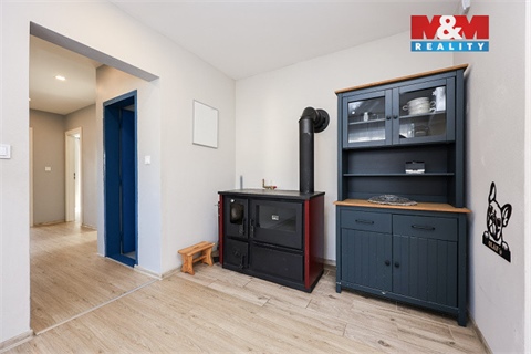 Prodej rodinného domu, 180 m² - 4