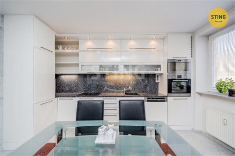 Prodej bytu 3kk, 64 m² - 0