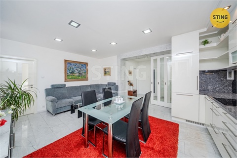 Prodej bytu 3kk, 64 m² 8