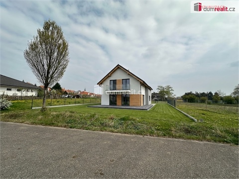 Prodej stavebního pozemku, 1 269 m² 4