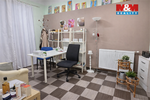 Prodej obchodních prostor, 72 m² 6