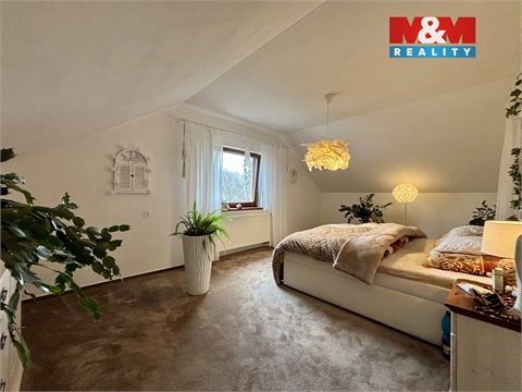 Prodej rodinného domu, 143 m² - 14