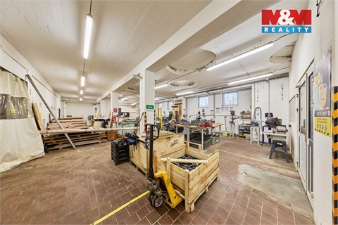 Prodej skladu / haly, 1 667 m² - 28