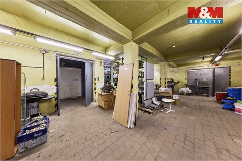 Prodej skladu / haly, 1 667 m² 26