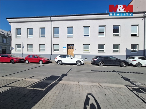 Prodej kanceláře, 1 100 m² 26