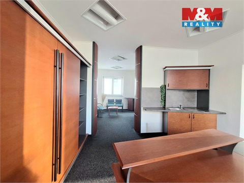 Prodej kanceláře, 1 100 m² - 8