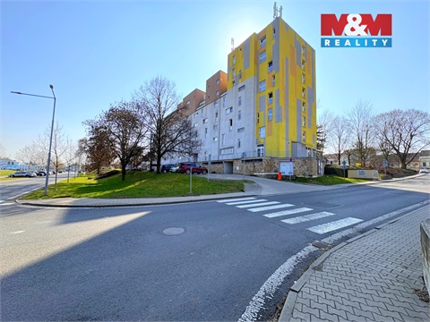 Prodej bytu 2kk, 67 m² 22