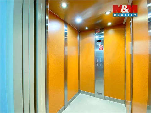 Prodej bytu 2kk, 67 m² - 14