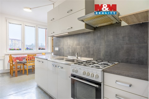 Prodej bytu 3+1, 77 m² 0