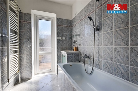 Prodej rodinného domu, 303 m² 12