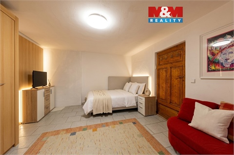 Prodej bytu 1+1, 53 m² 0