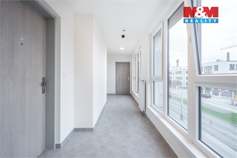 Pronájem bytu 1kk, 34 m² 10