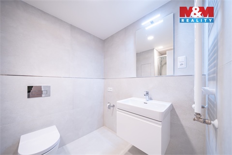 Pronájem bytu 1kk, 34 m² 8