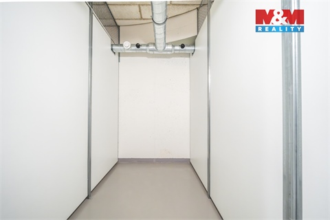 Pronájem bytu 1kk, 34 m² 12