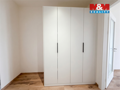 Pronájem bytu 1kk, 34 m² - 8