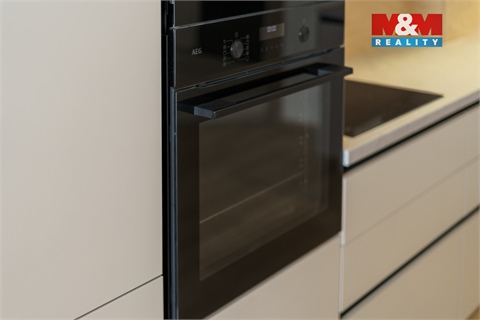 Prodej bytu 3kk, 72 m² - 18