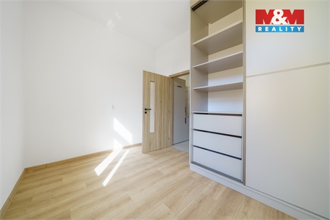 Prodej bytu 3kk, 72 m² 6