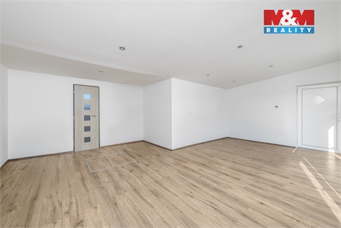 Prodej rodinného domu, 266 m² 22