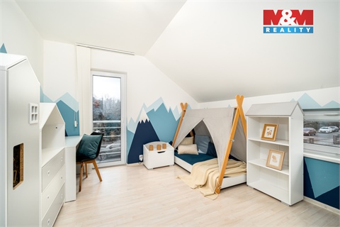 Prodej rodinného domu, 266 m² 16