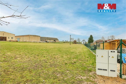 Prodej stavebního pozemku, 2 519 m² 2