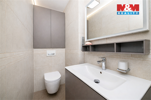 Prodej rodinného domu, 312 m² 22