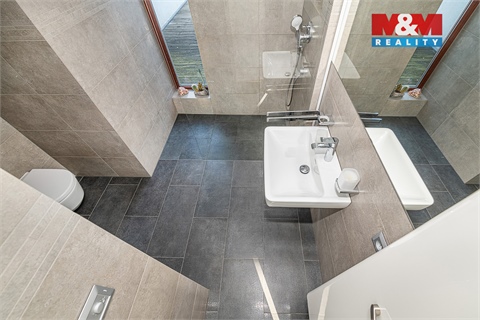 Prodej rodinného domu, 312 m² - 14