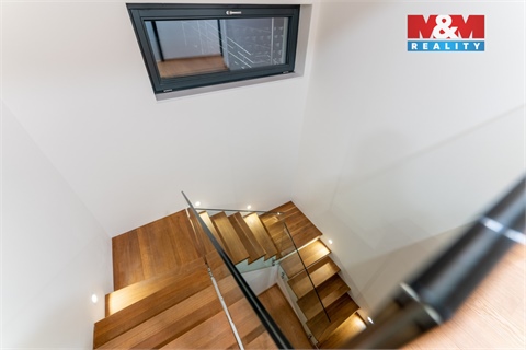 Pronájem rodinného domu, 270 m² 18