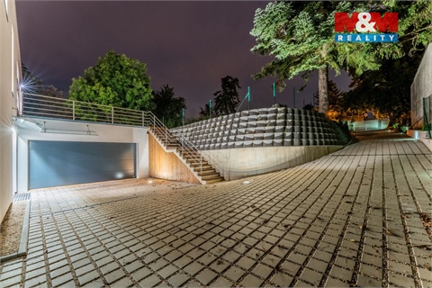 Pronájem rodinného domu, 270 m² 4