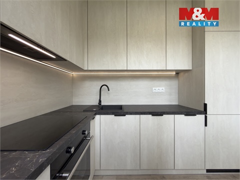 Prodej bytu 3+1, 74 m² - 0