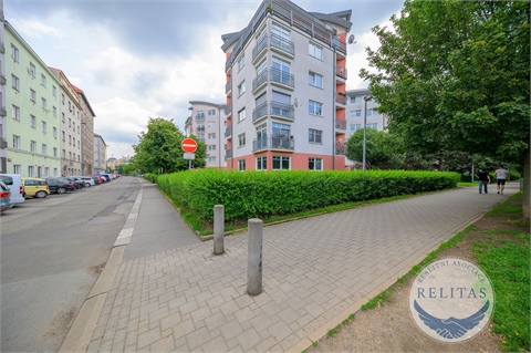 Pronájem bytu 1kk, 26 m² 14