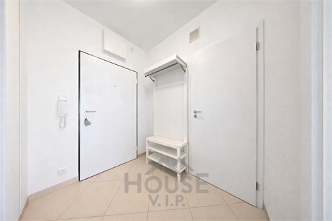 Prodej bytu 2kk, 53 m² 2