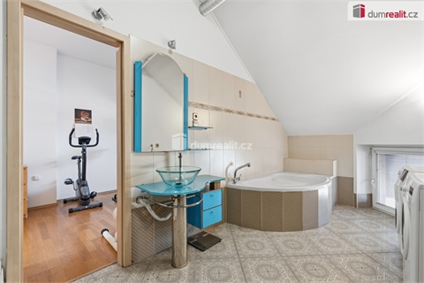 Prodej bytu 4kk, 140 m² 10