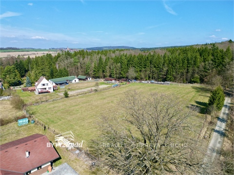 Prodej stavebního pozemku, 6 975 m² 0