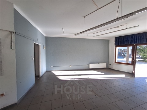 Prodej obchodních prostor, 58 m² 8