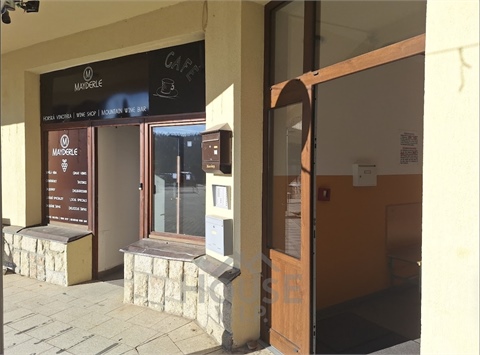 Prodej obchodních prostor, 58 m² - 2