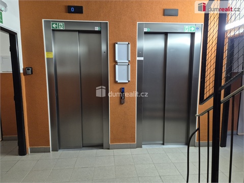 Pronájem bytu 3+1, 64 m² - 18