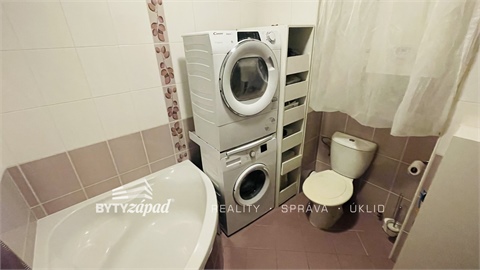 Pronájem bytu 2kk, 54 m² 8