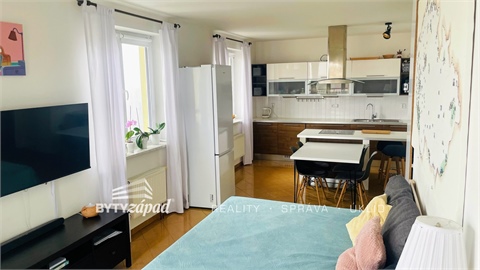 Pronájem bytu 2kk, 54 m² - 2