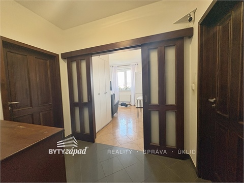 Pronájem bytu 2kk, 54 m² 6