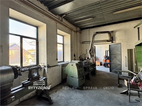 Pronájem výrobního objektu, 350 m² - 4