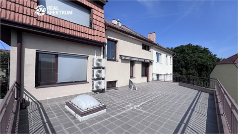 Prodej kanceláře, 515 m² 14