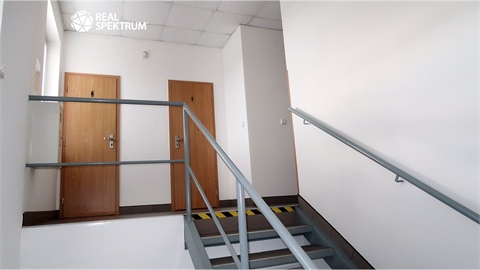 Pronájem kanceláře, 118 m² 10