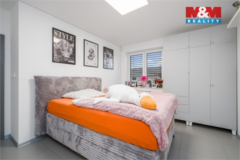 Prodej rodinného domu, 150 m² - 14